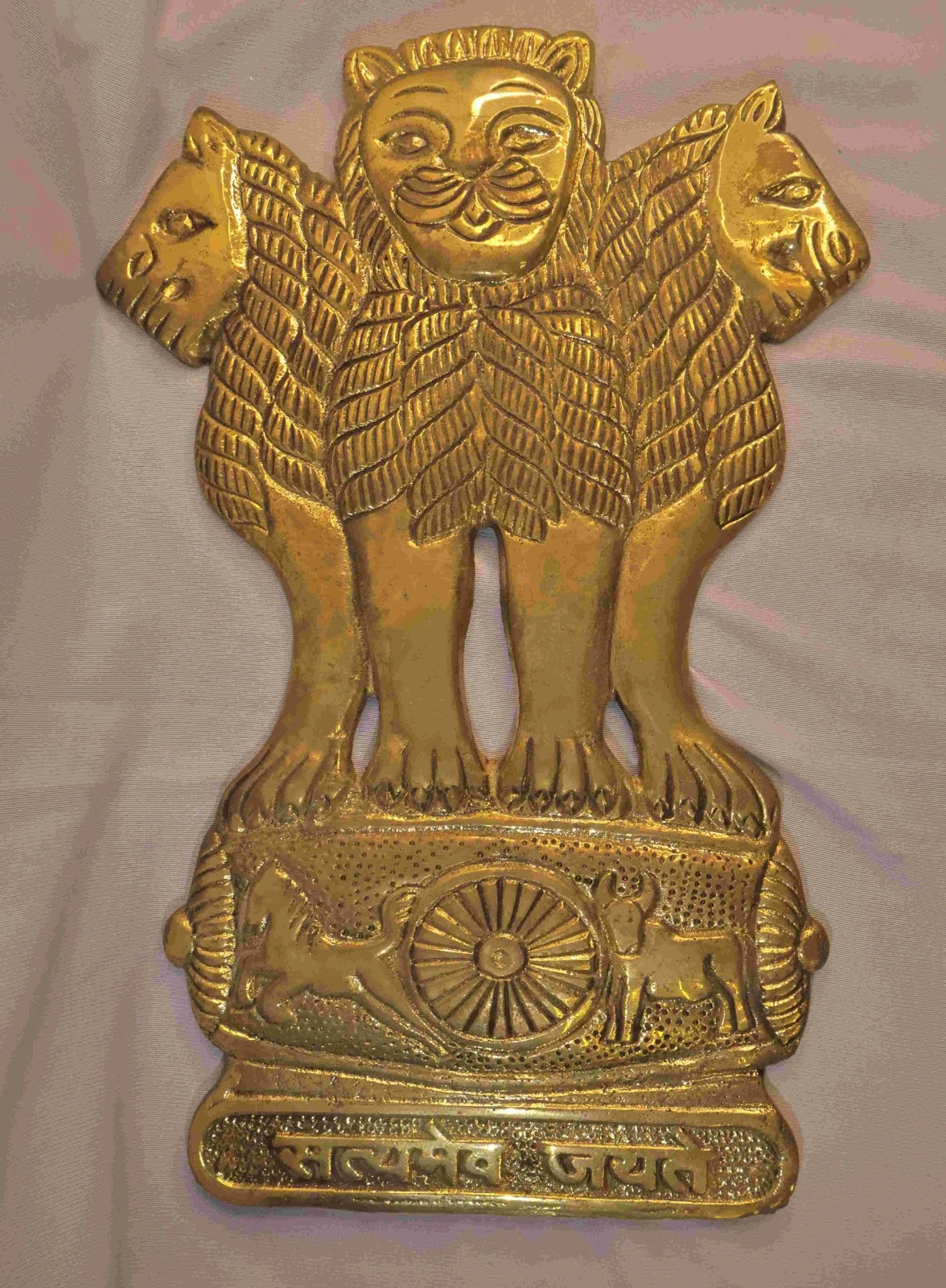 Brass Ashok Stambh Emblem - Polished Golden Plaque Brass Ashok Stambh Emblem - Polished Golden Plaque