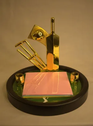 Cricket Desk Organizer — Bat & Stumps Memo Holder with Pen Stands