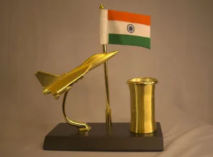 Gold Jet Pen Stand with Indian Flag