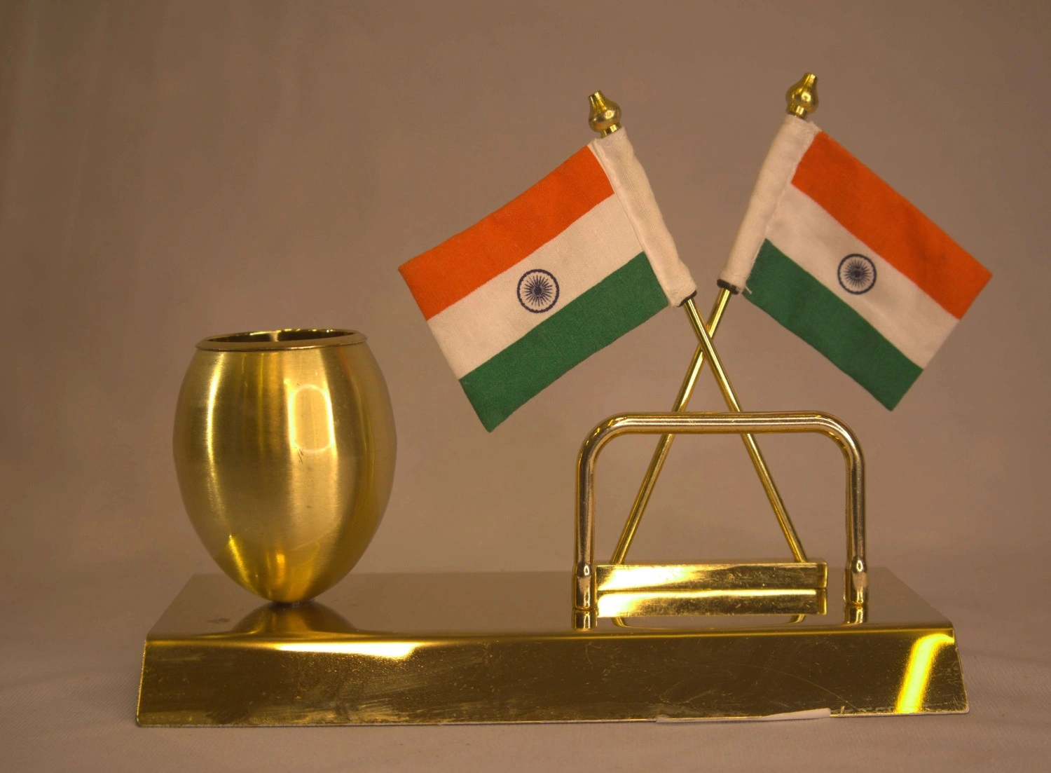Gold Pen Stand with Crossed Indian Flags Gold Pen Stand with Crossed Indian Flags