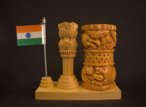 Wooden Desk Penstand — Ashoka Stambh with Indian Flag